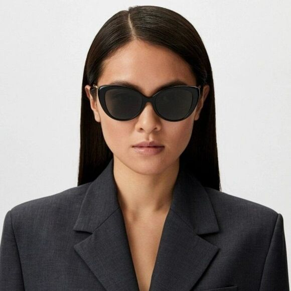 Burberry Women Sunglasses Black Grey Cat Eye BE4407 385387 NEW AUTHENTIC main image 10